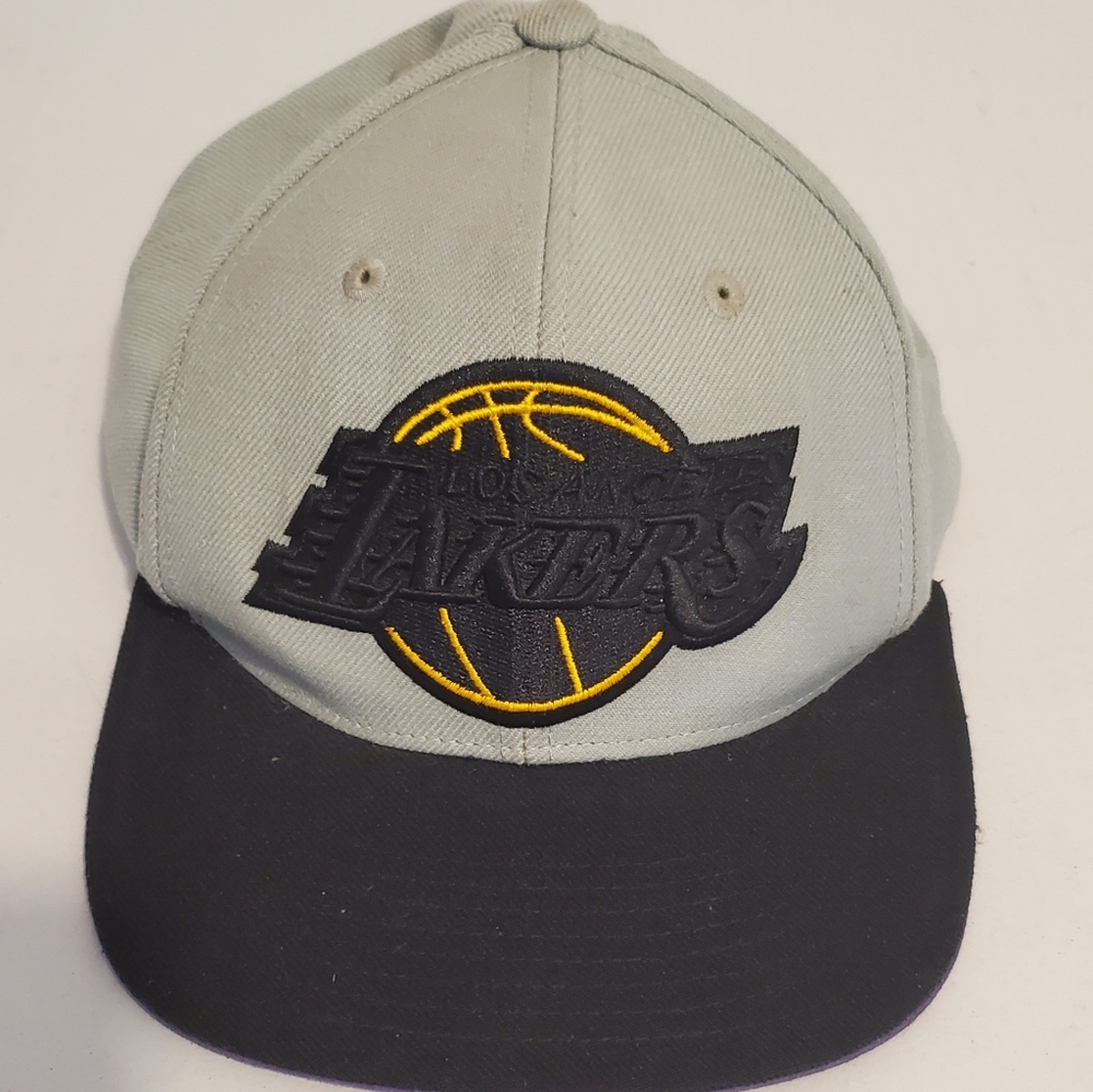 Los Angeles Lakers Black Graphic Logo Hat